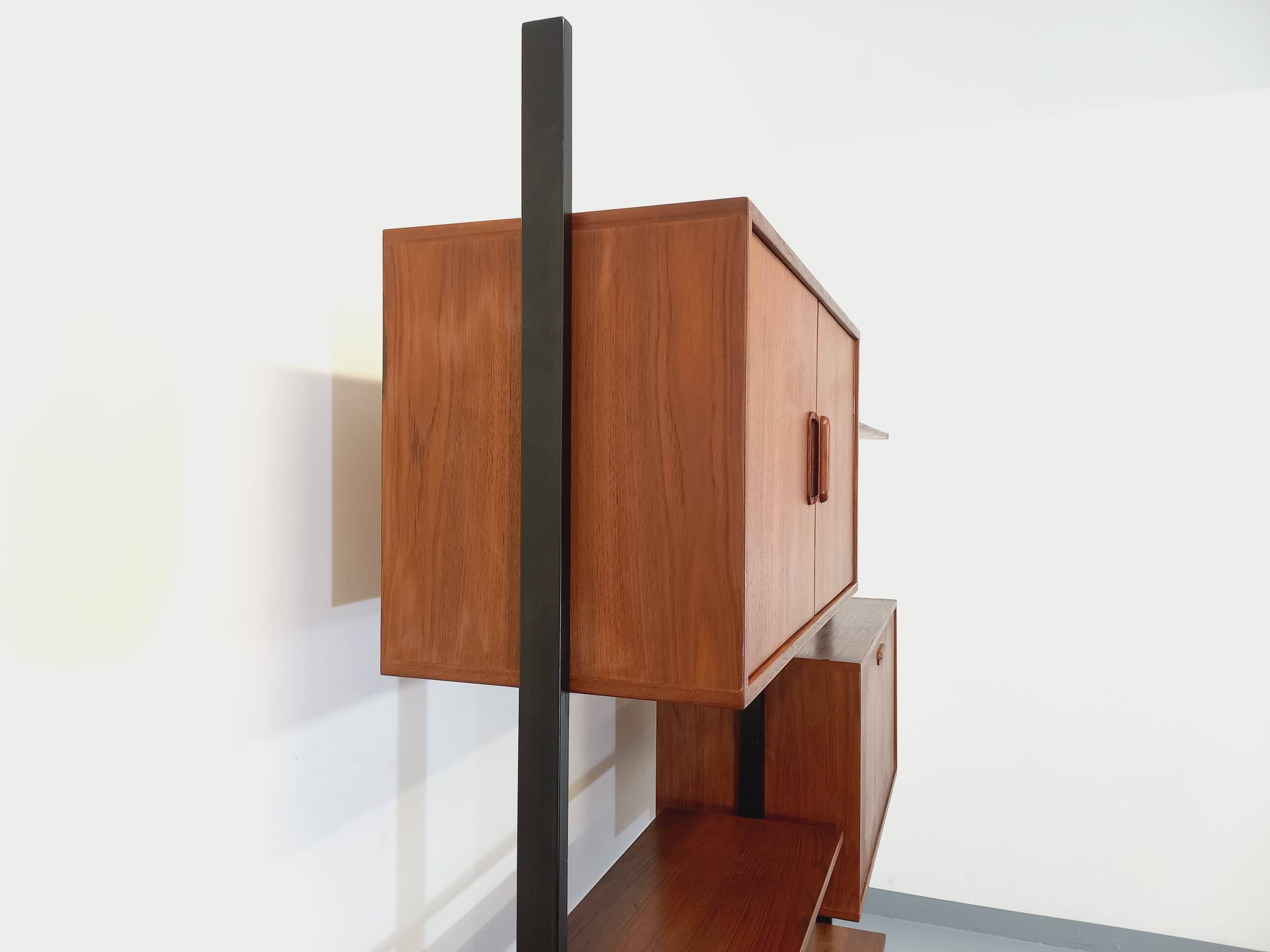 Italian bookcase vintage modular double shelf in teak and metal from the 60s