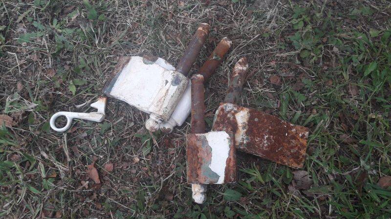 Shutters 4 leaves H148xW245cm (2) antique oak louvres pair 2