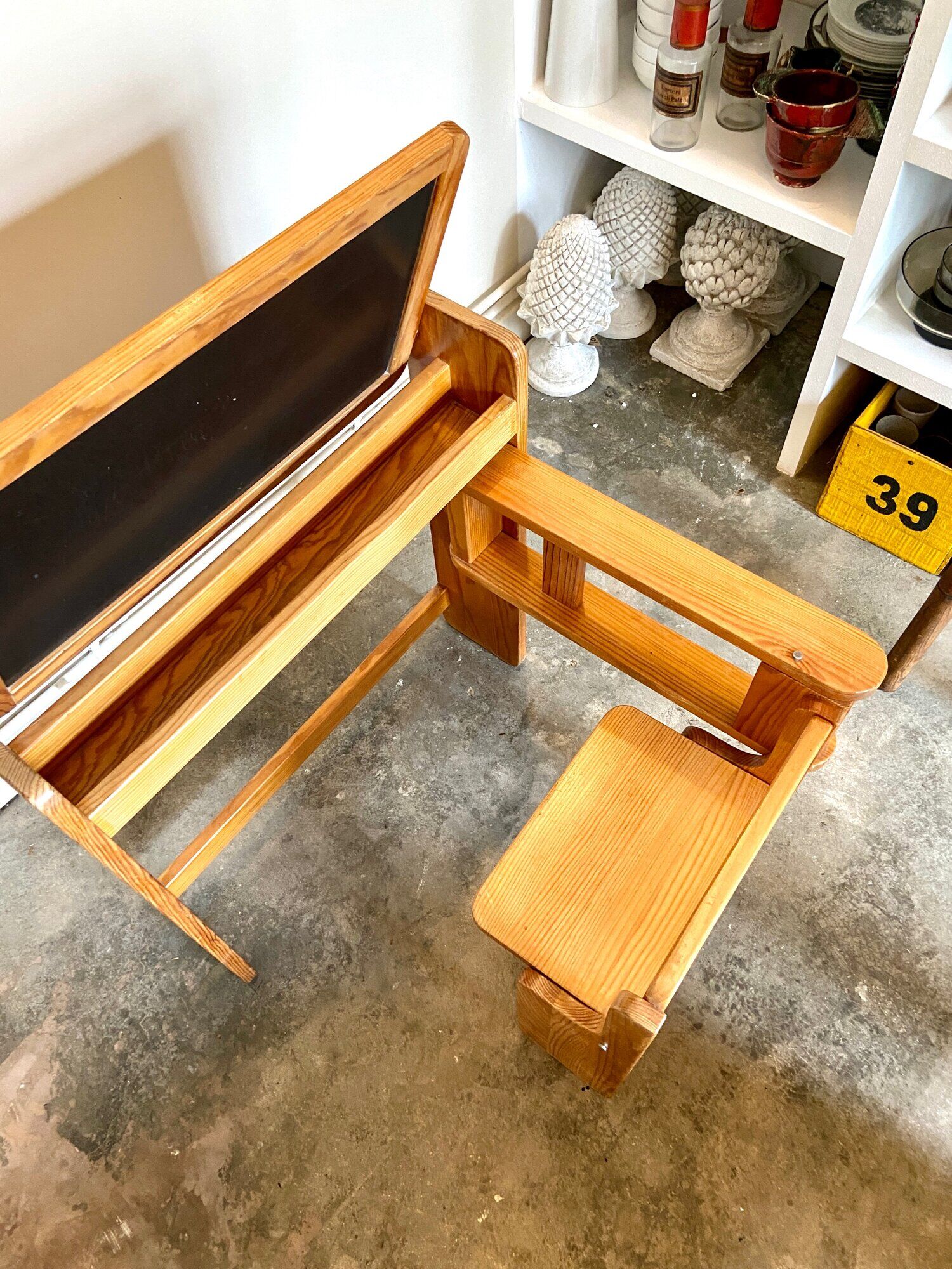 Bureau modulable Trama pour enfant en bois clair