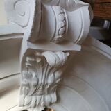 Mirror bull's eye in plaster