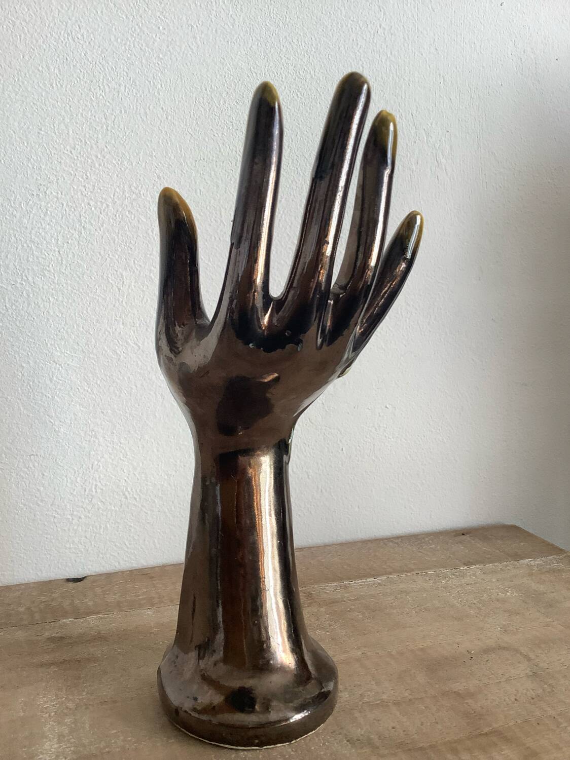 Hand ring holder or soliflore