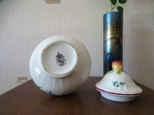 KG LUNÉVILLE "Street Lamp" Sugar bowl earthenware with flower decoration, apple fretel.