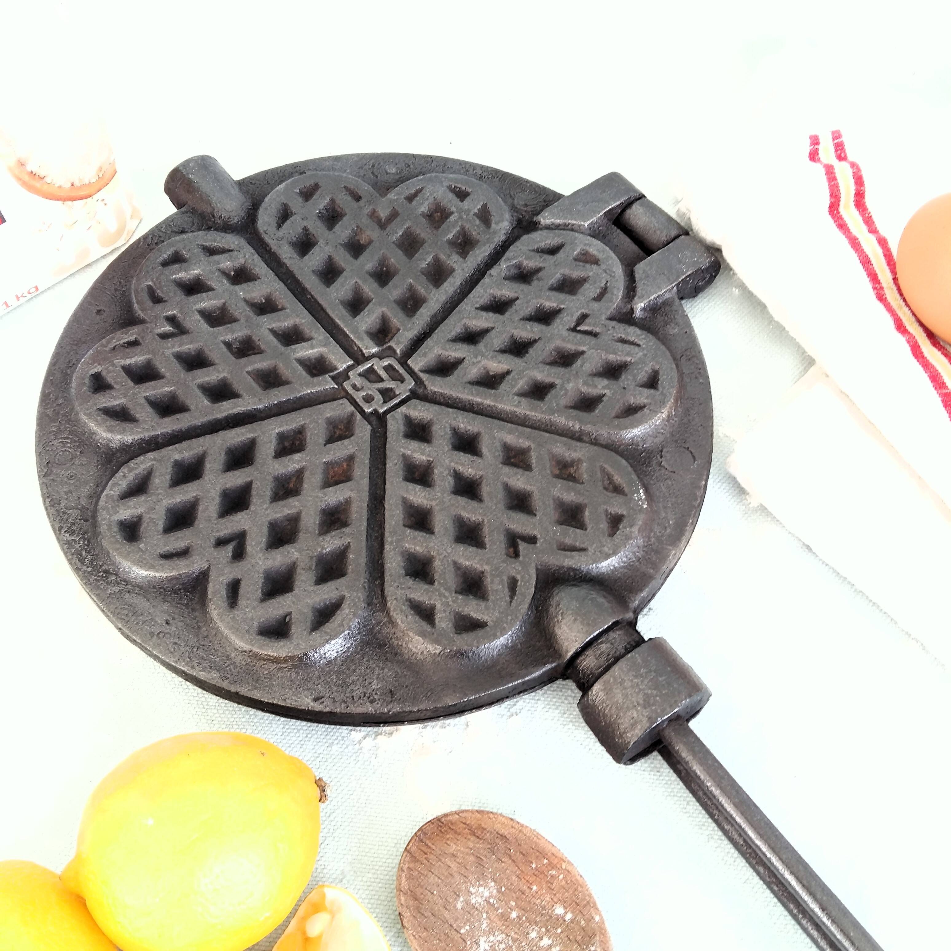 Heavy Antique Waffle Pan. Cast Iron Waffle Maker.