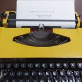 Brother Deluxe 800 typewriter
