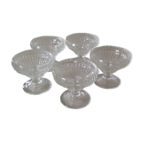 Set of 5 glass cups