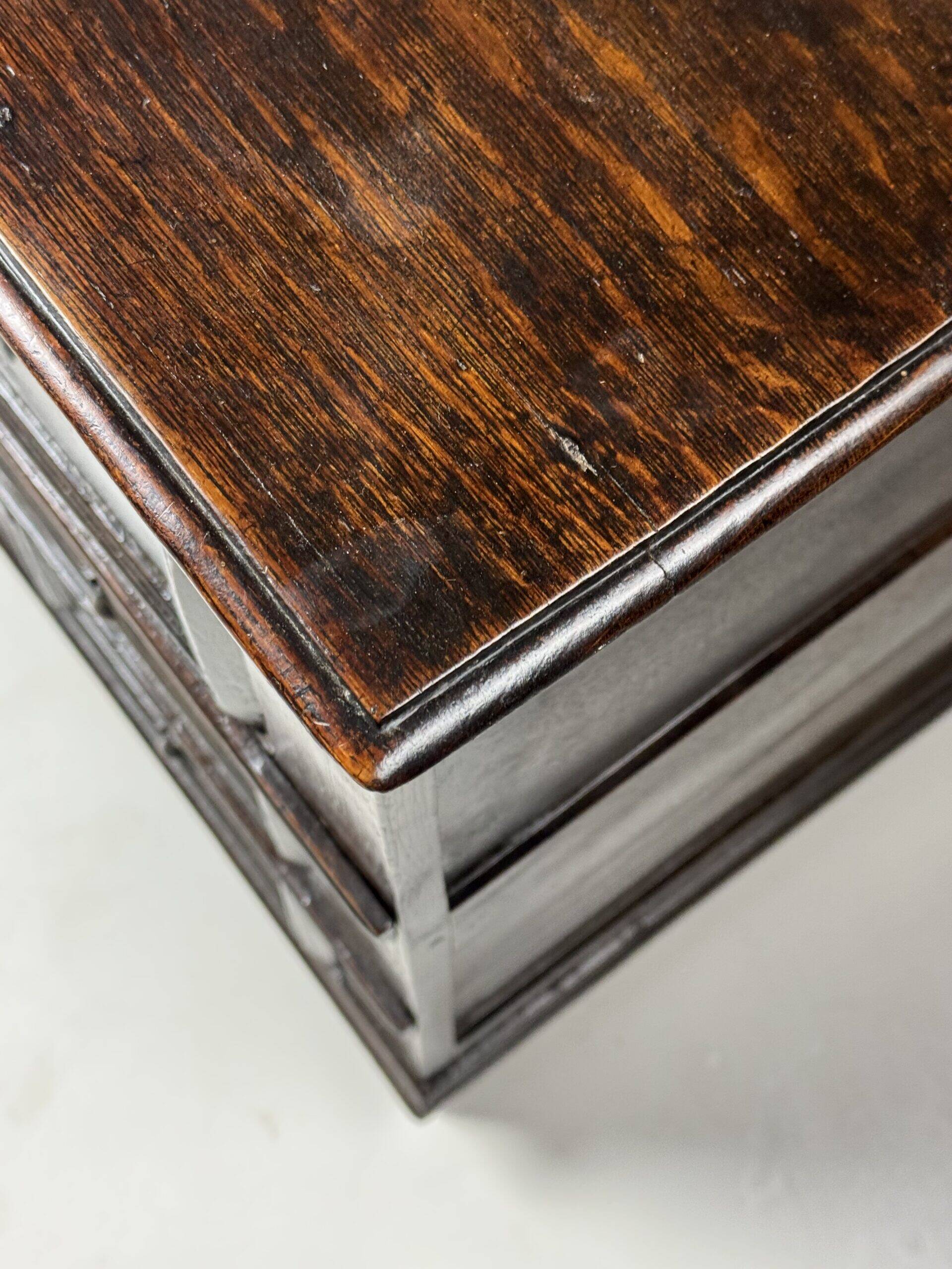English chest of drawers 17th century oak