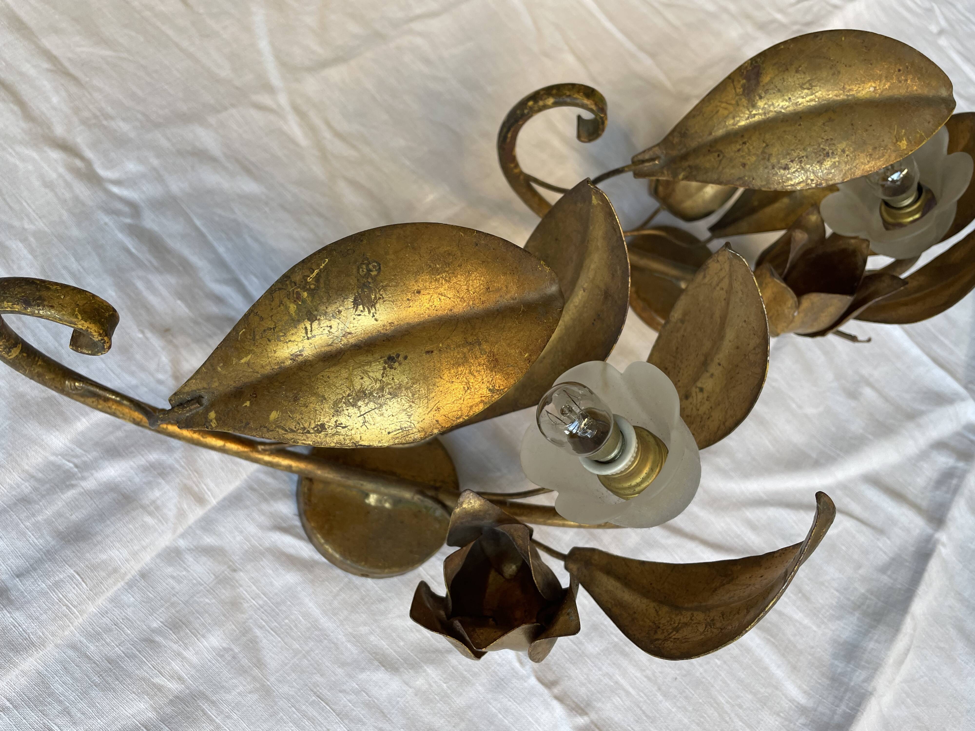 Pair of golden flower wall lights - 20th century