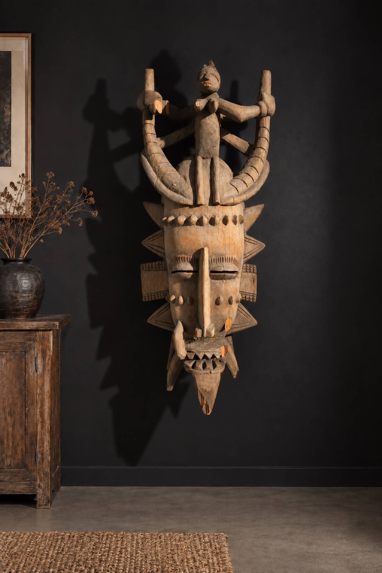 Grand Senoufo kpélié mask from Ivory Coast, 20th century.