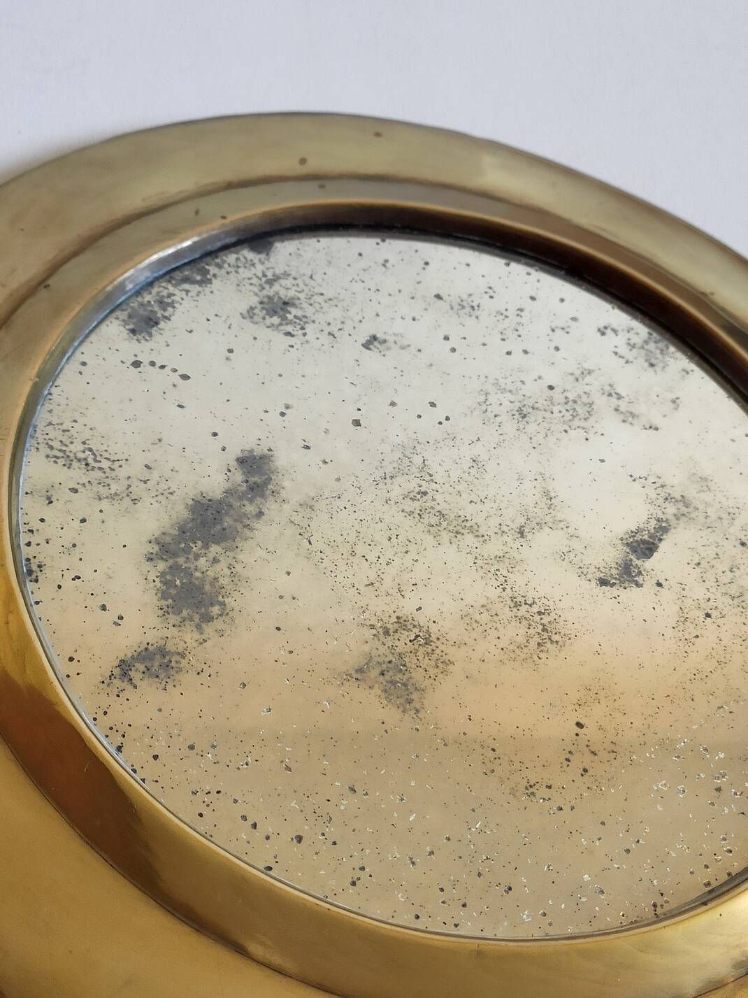 Round brass mirror