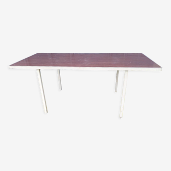 Table en fer métallique style formica