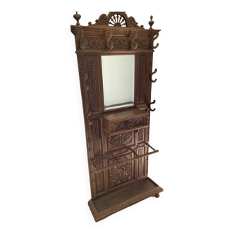 Old breton cloakroom / coat rack