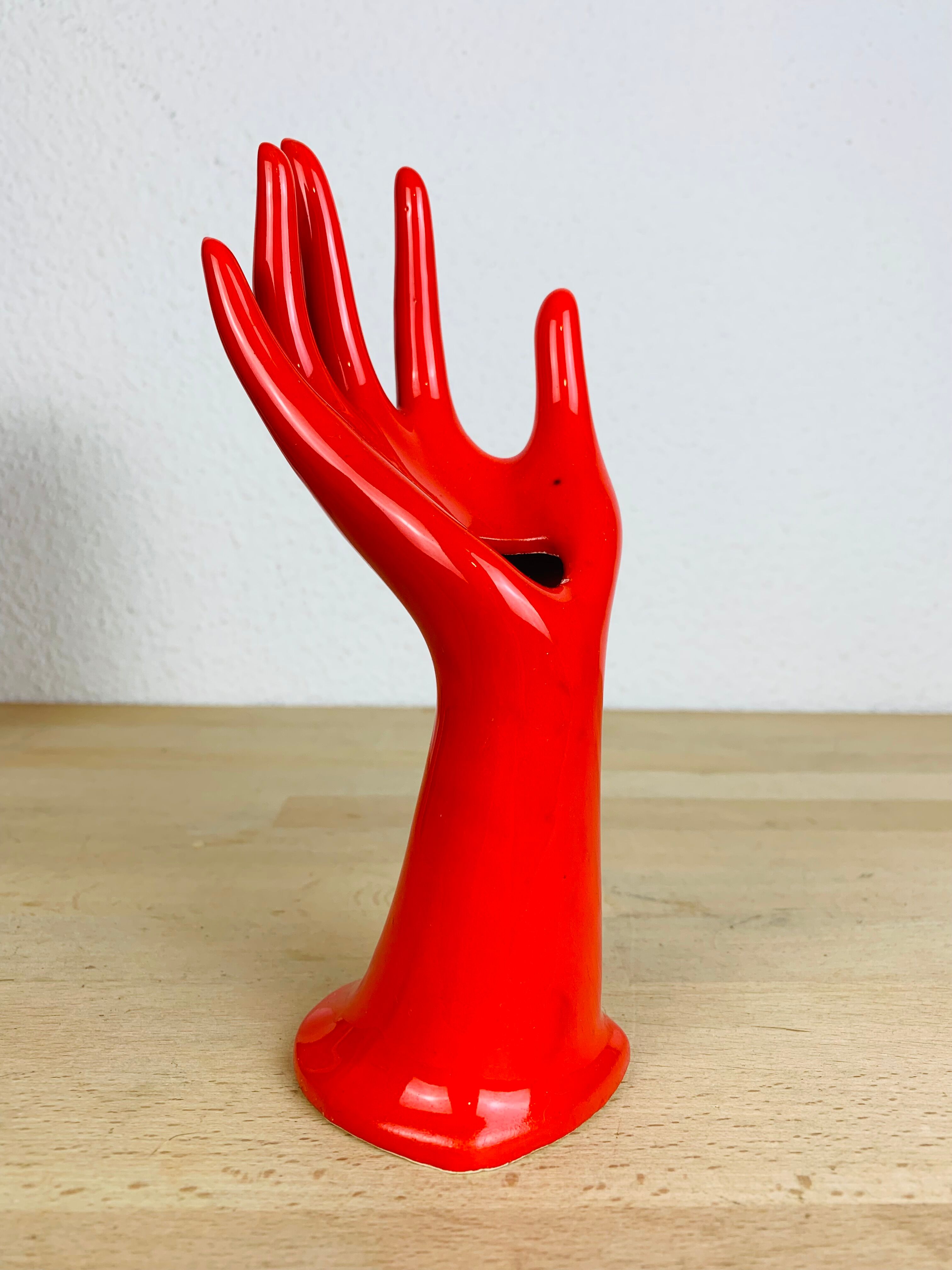 Hand baguier soliflore ceramic red