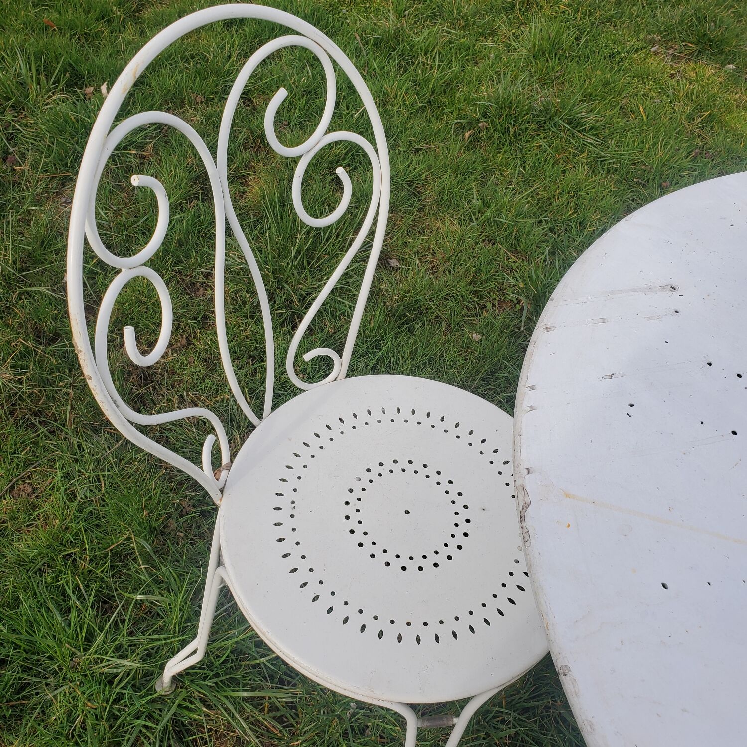 Salon de jardin fer 1 table 2 chaises