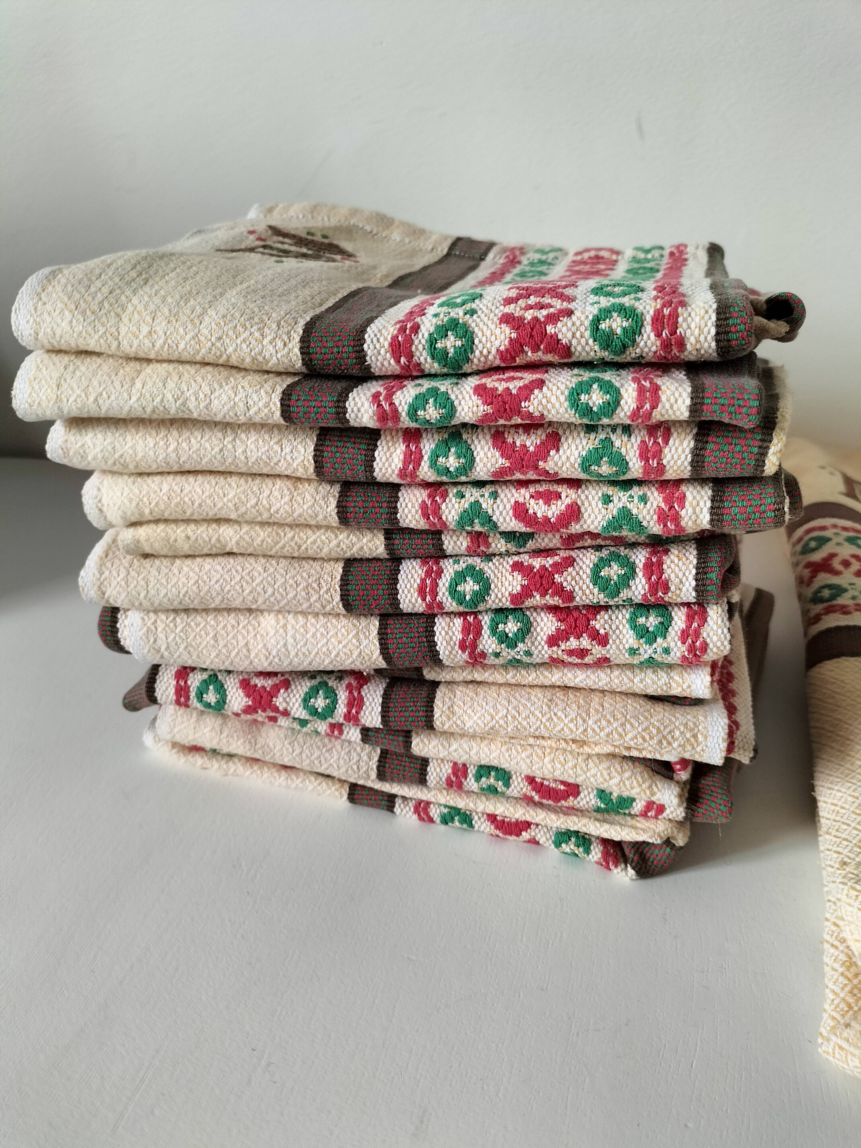 Nappe et 12 serviettes de style basque monogrammées MB