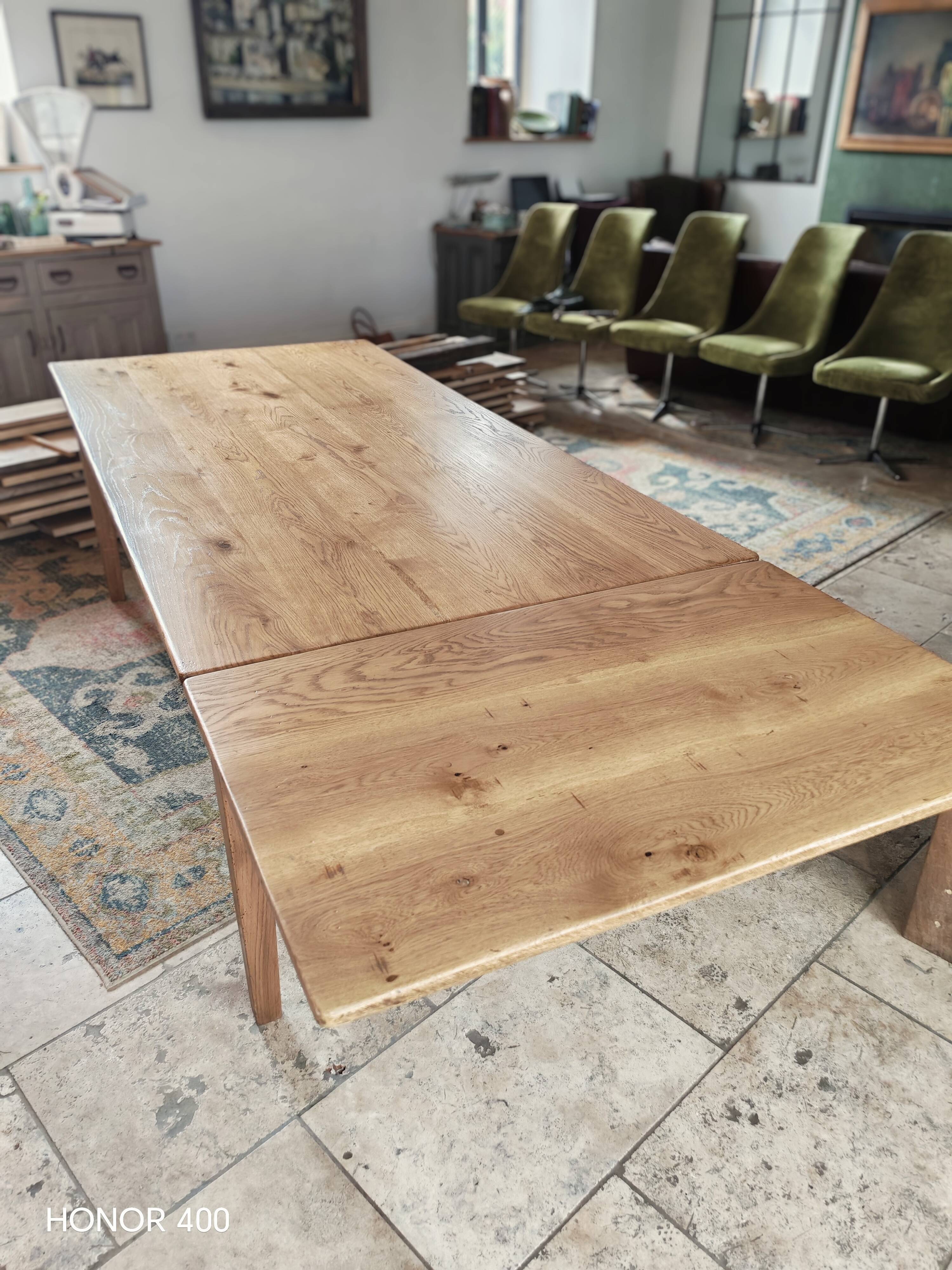 Table de ferme en chêne massif 200x100 avec sa rallonge de 60x100