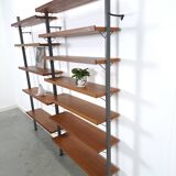 Mid Century Olof Pira Zweden teak modulair LP wandsysteem