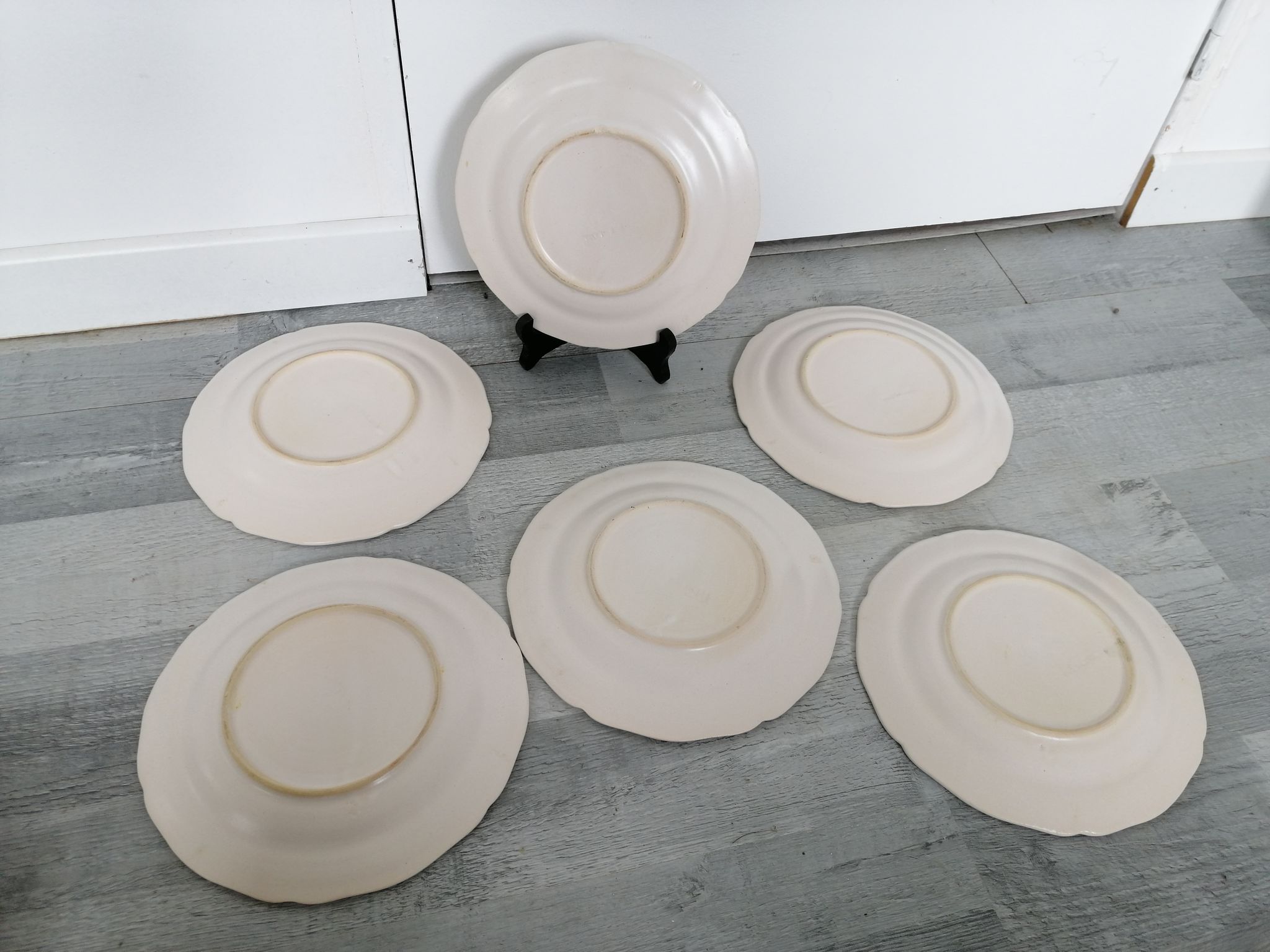 Cheese service