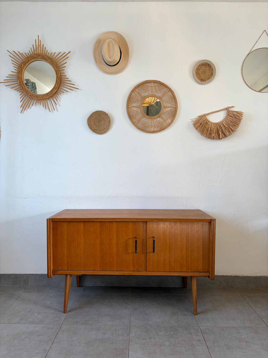 Vintage SAM enfilade