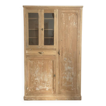 Display cabinet