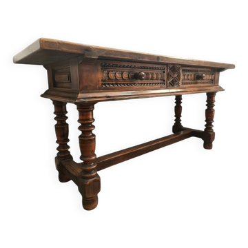 Large Castilian table with drawers and turned legs, early 20th century.