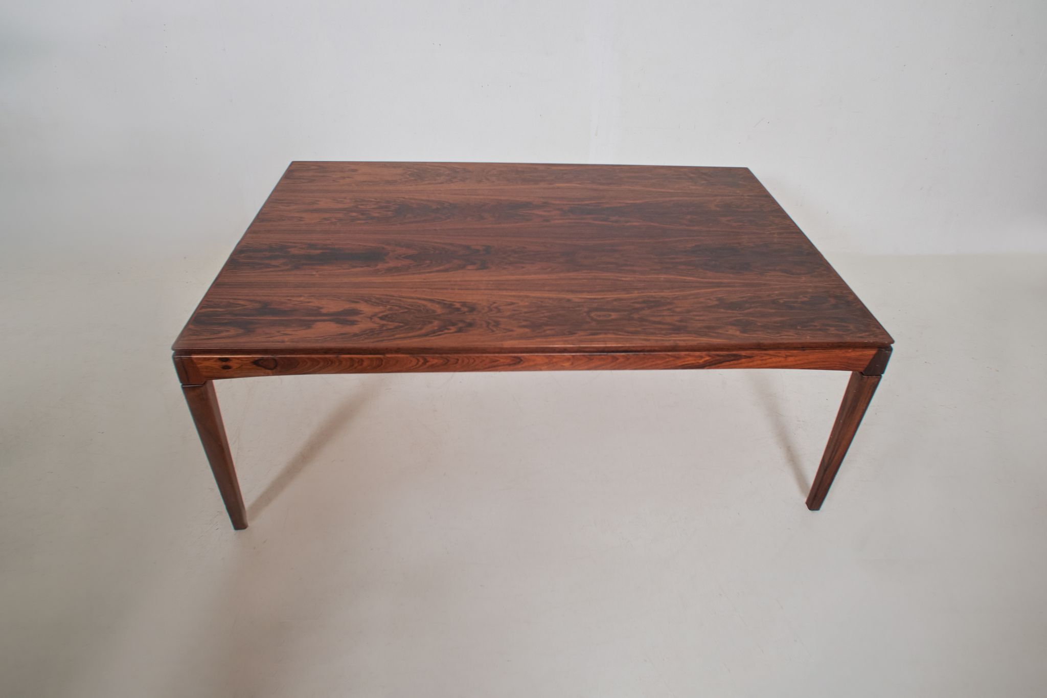 Table basse danoise en palissandre de rio, 1960s
