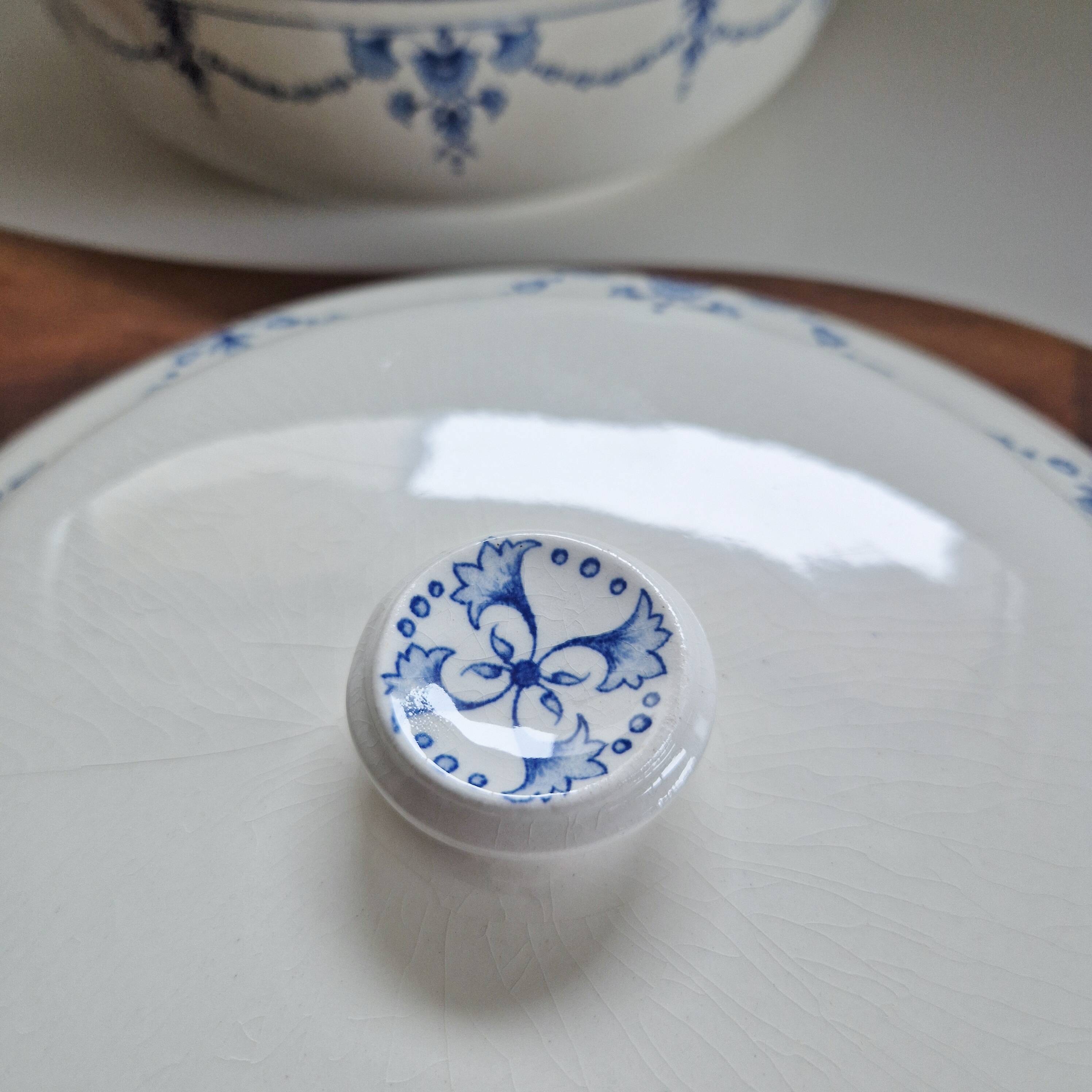 Iron earth soup tureen or vegetable dish bourgeois paris store model vieux lille blue garlands