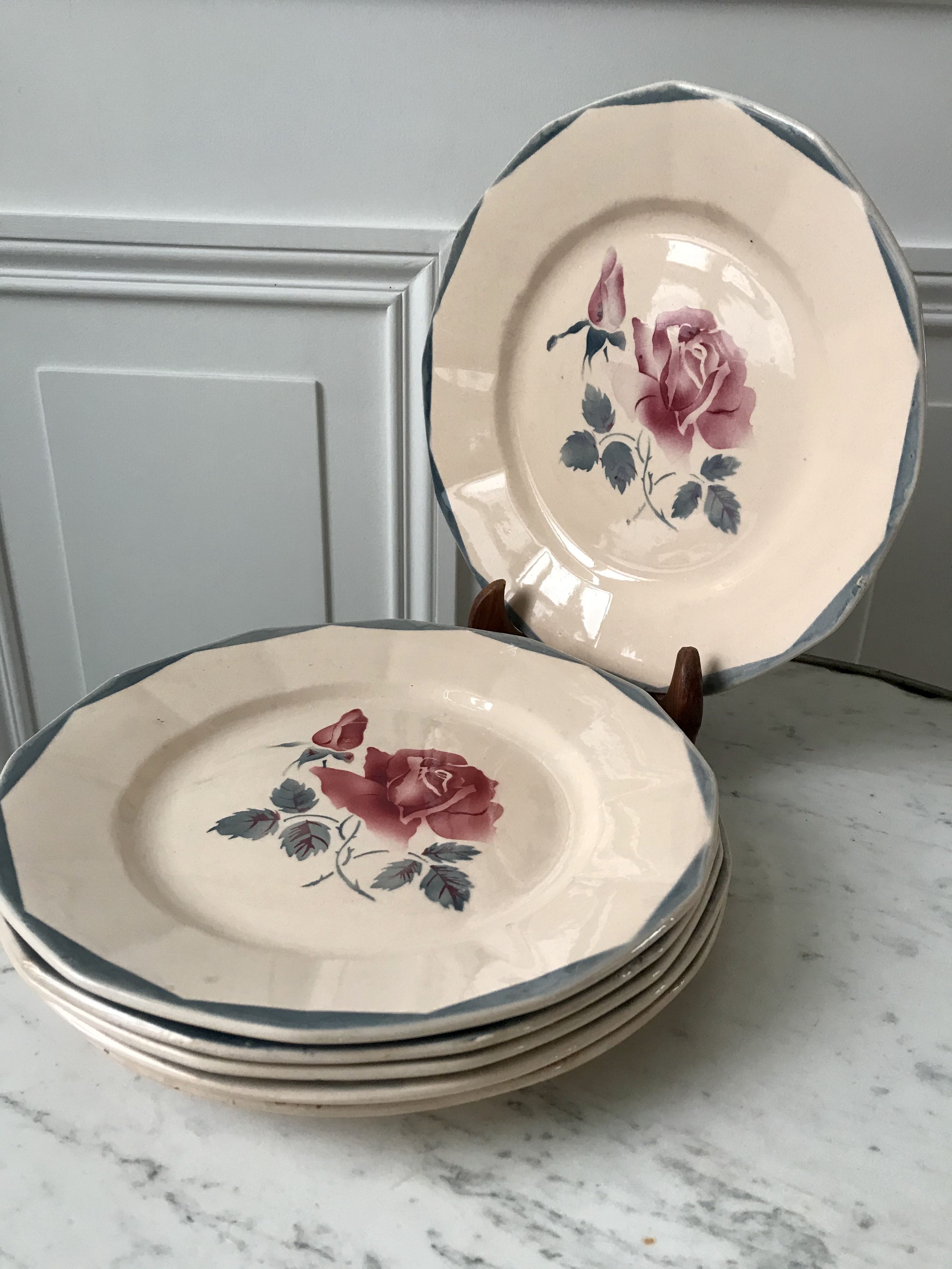 Set of 6 flat plates Digoin Sarreguemines pink and blue flowers 40s