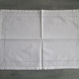 6 serviettes a thé anciennes broderie de jours et monogrammes