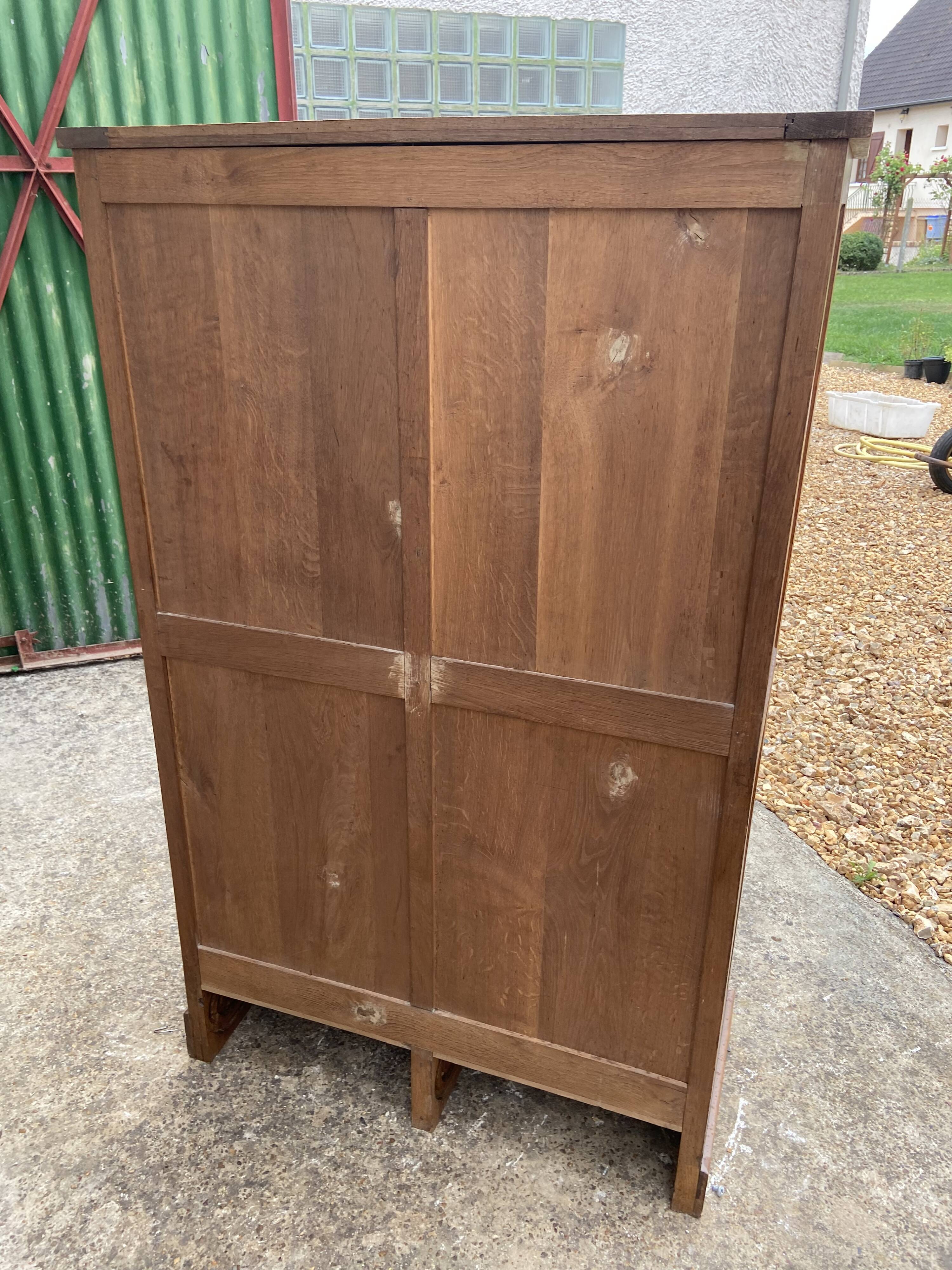 Furniture binder with curtain. double