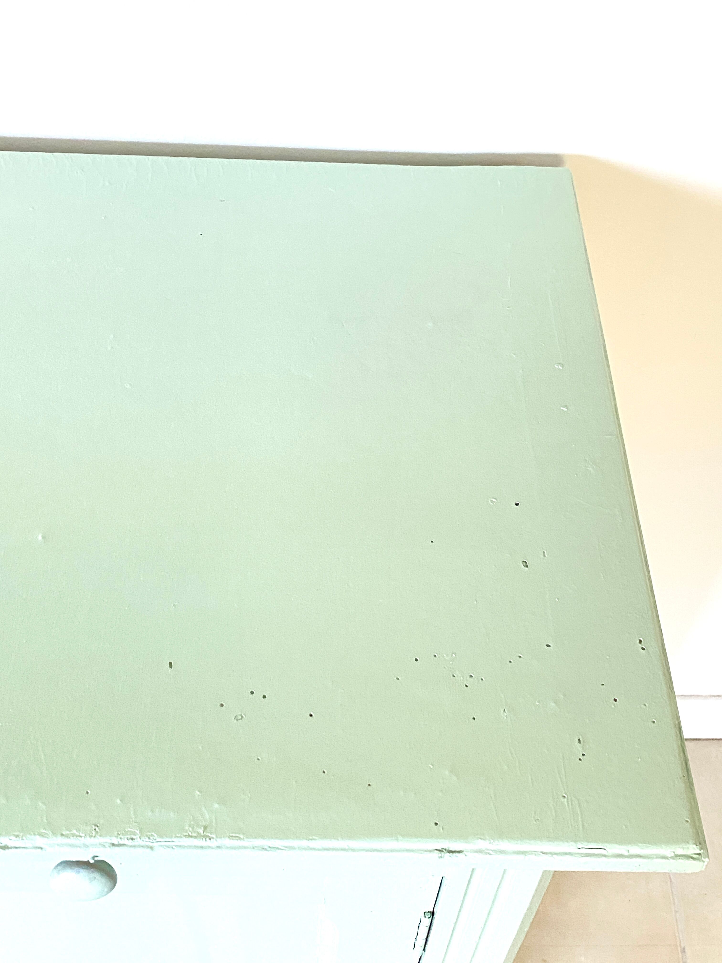 Parisian buffet green mint