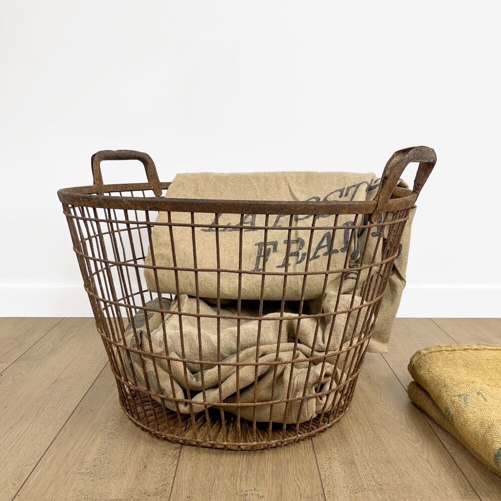 Large metal harvesting pan 50s