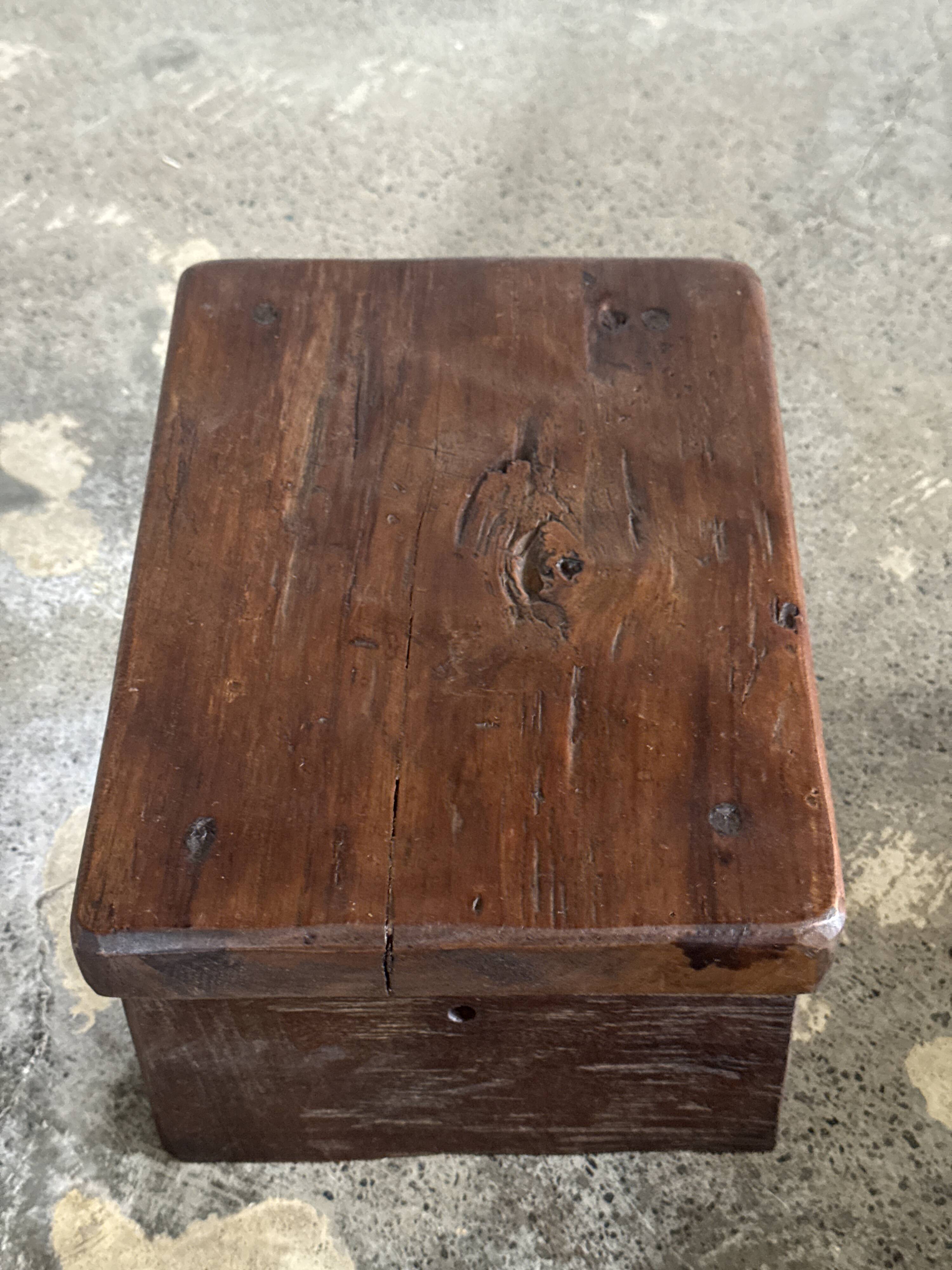 Small auxiliary stool in organic chocolate brown upcycled teak (3277)