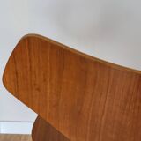 Chaise Arne Jacobsen Grand Prix en noyer Republic of fritz hansen