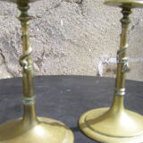 Paire de bougeoirs ornés de lézards