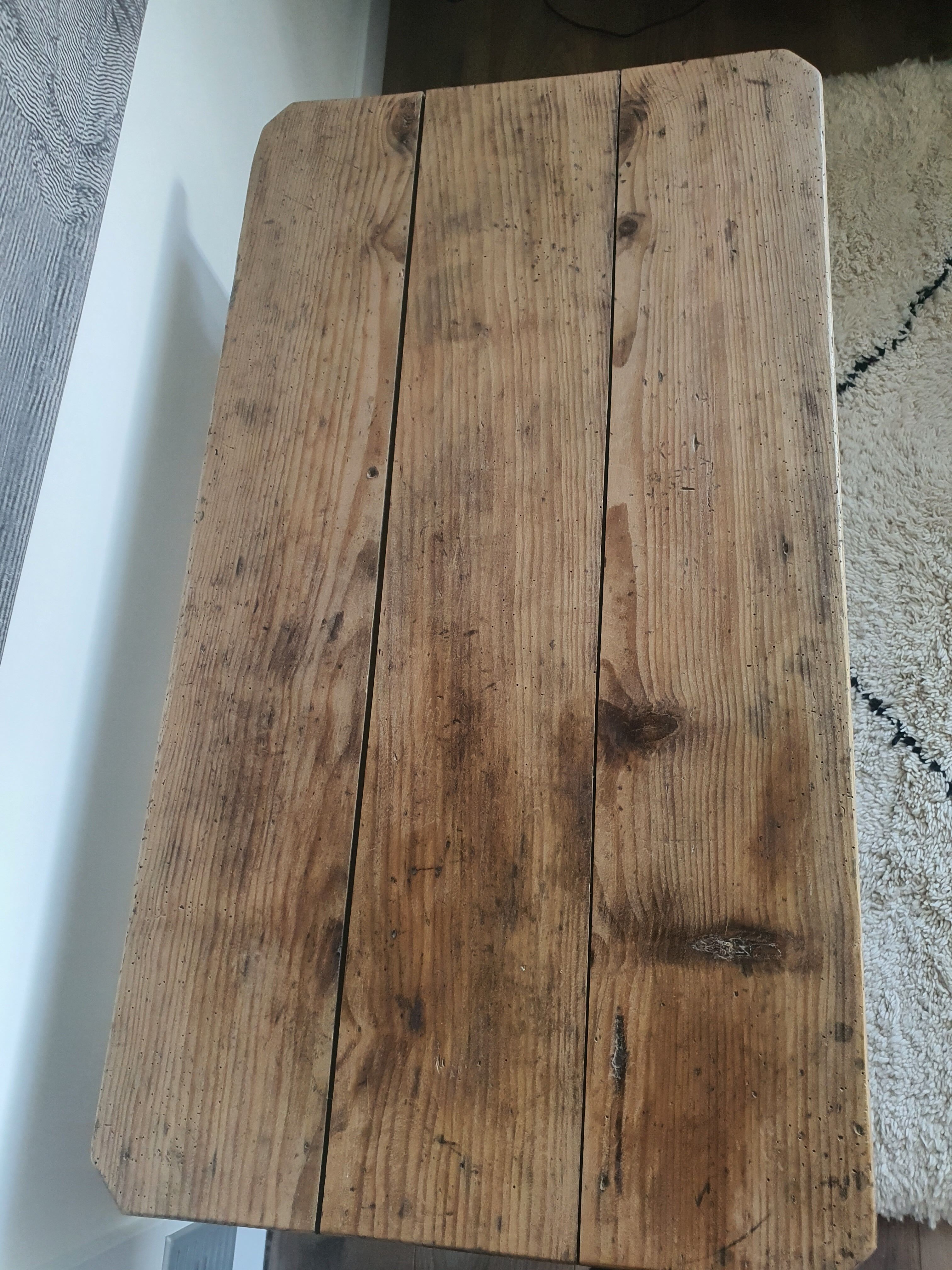 Firm style coffee table