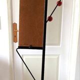 Porte manteau fer forgé laqué noir 6 boules en bois rouge années 60 vintage