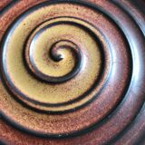 Vintage sandstone pocket empty