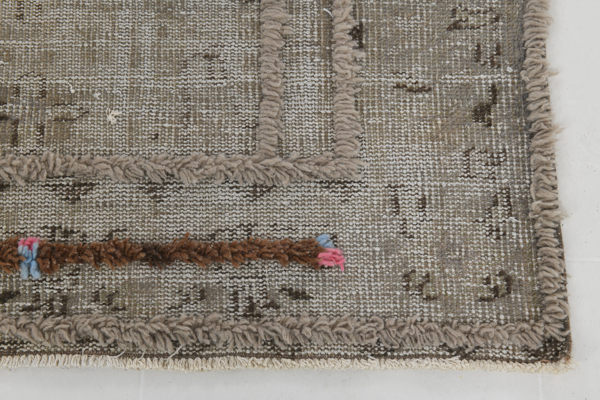 High pille wool turkish rug, 293x209cm