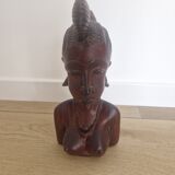 Statuette
