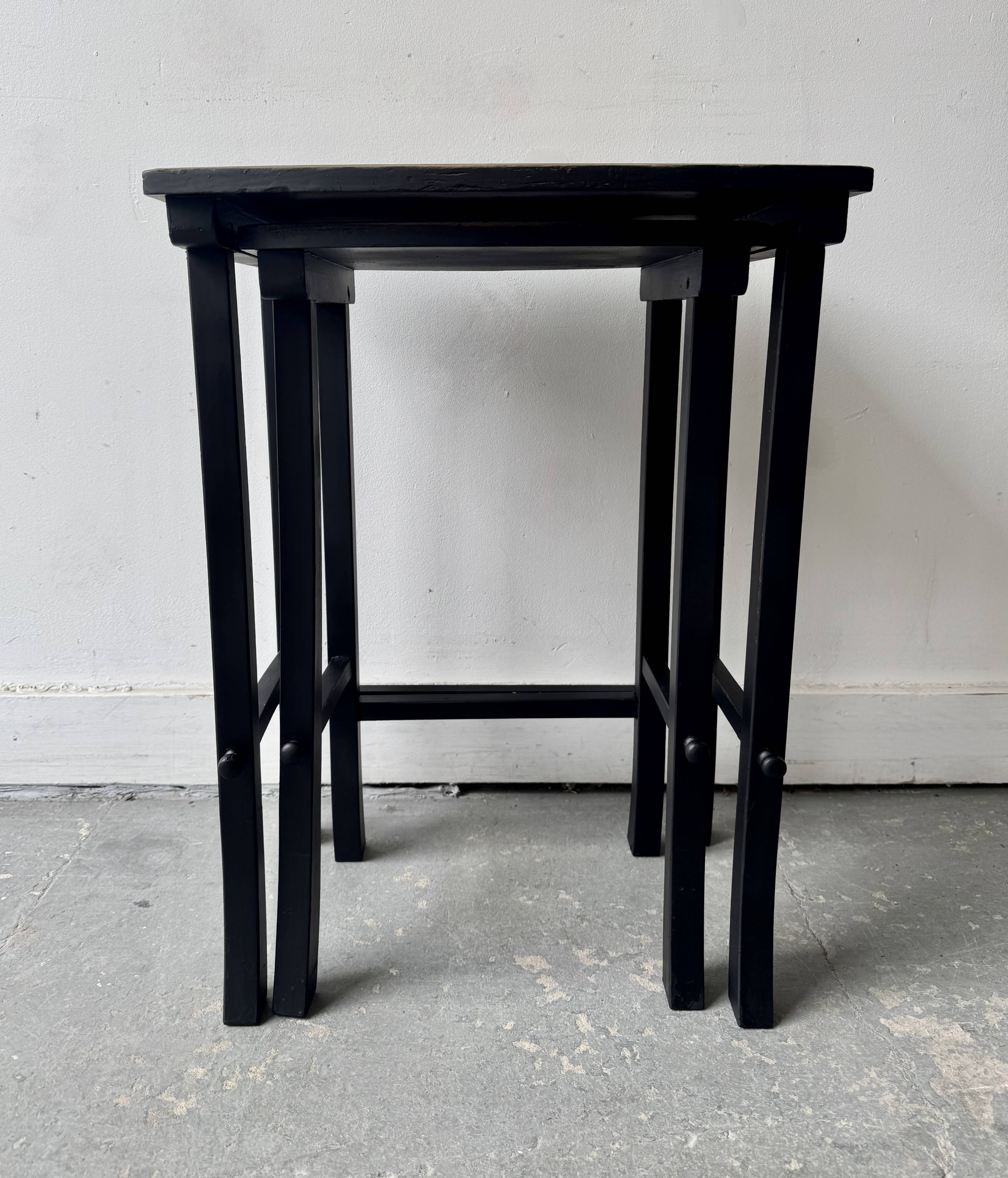 Ensemble de tables gigognes vintage