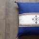 Coussin berbère marocain bleu et blanc