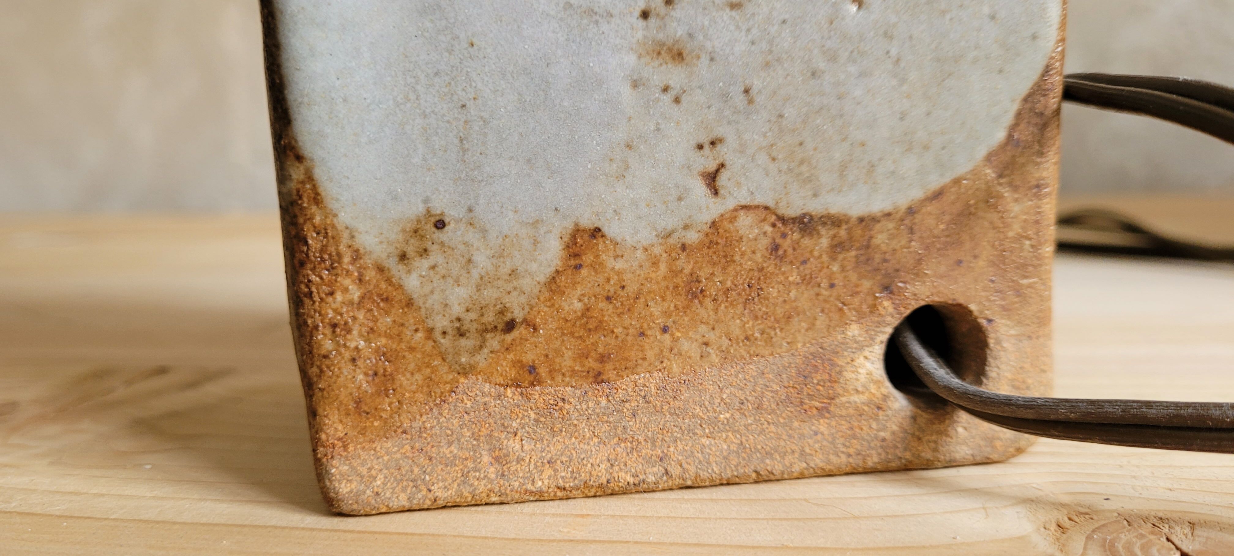 Table lamp in glazed stoneware