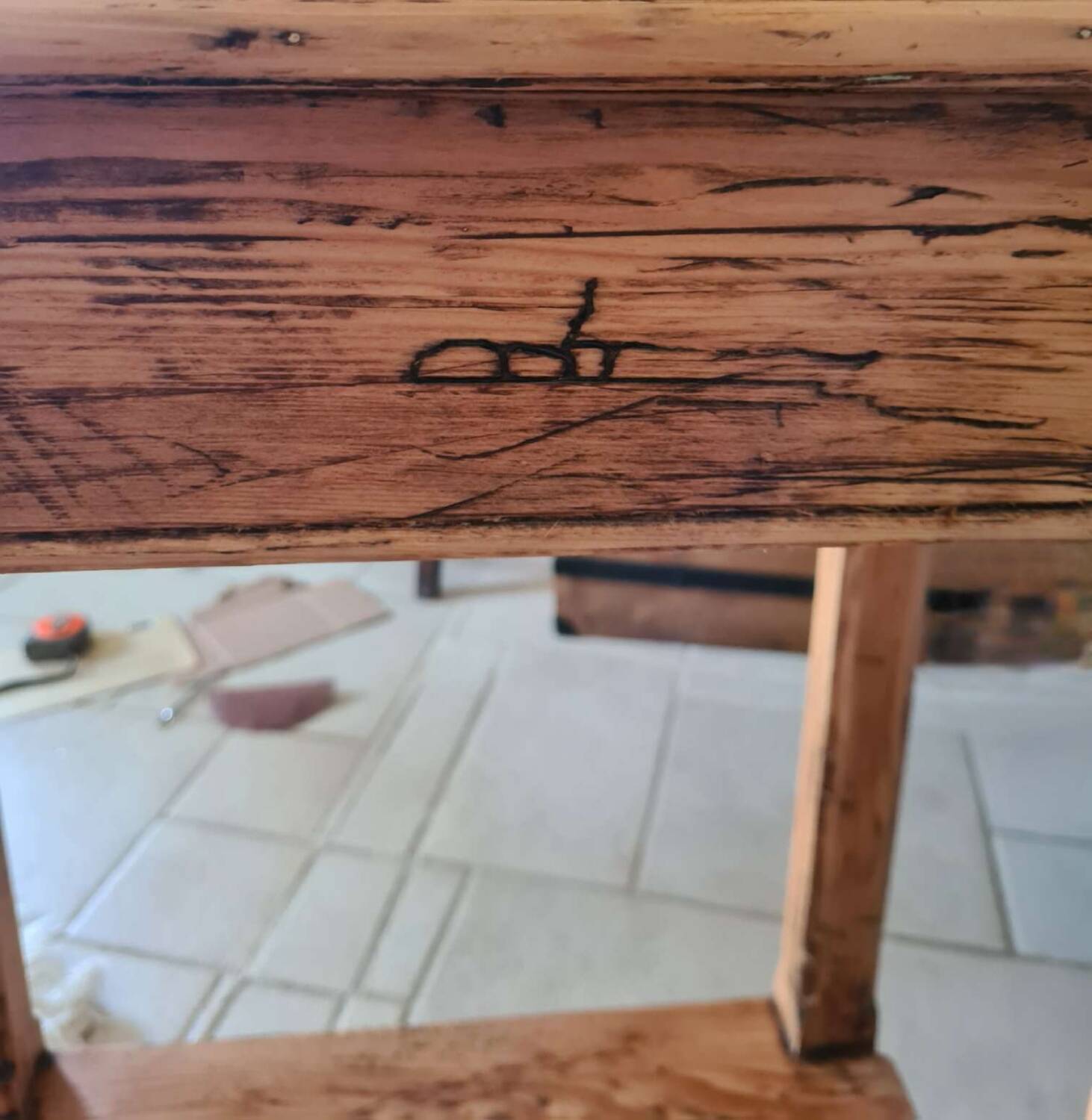 Country chic console side table