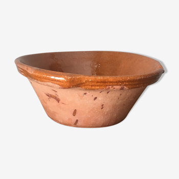 Bowl in sandstone