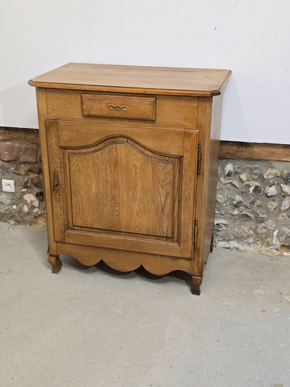 Oak jam jar circa 1950