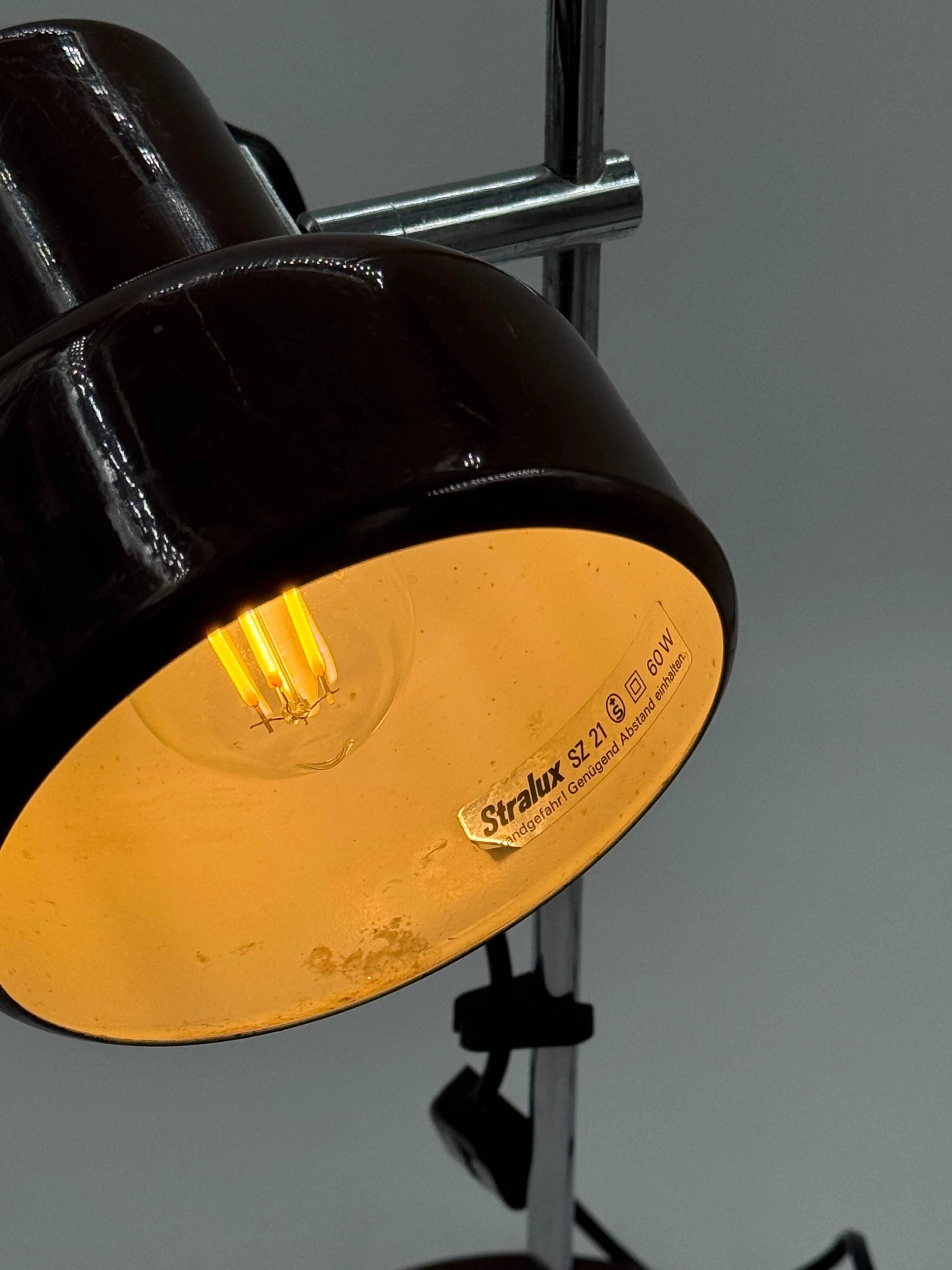 Stralux SZ 21 desk lamp, brown lacquer and chrome, 1970s.