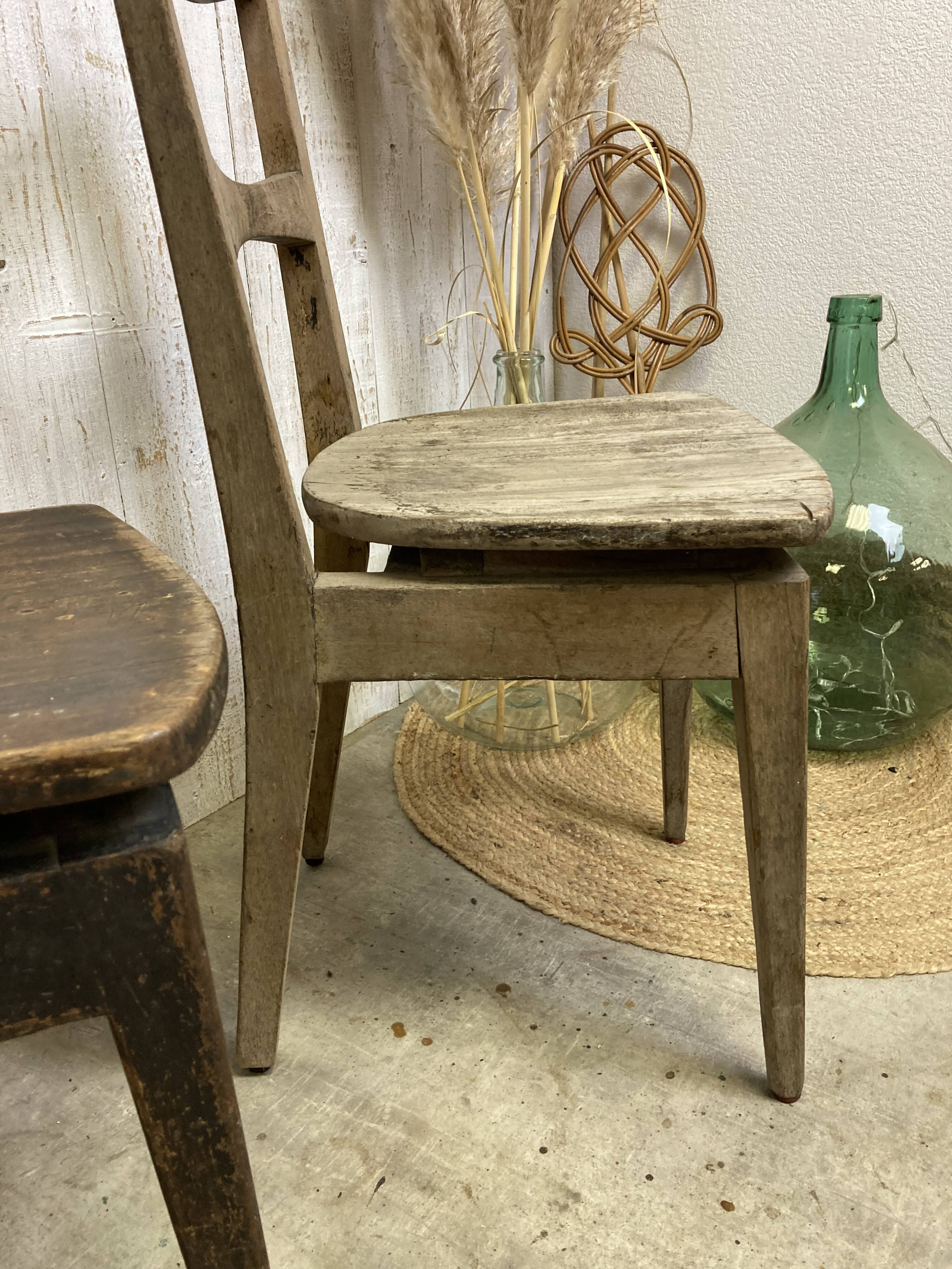 Series of 3 "taberna" chairs