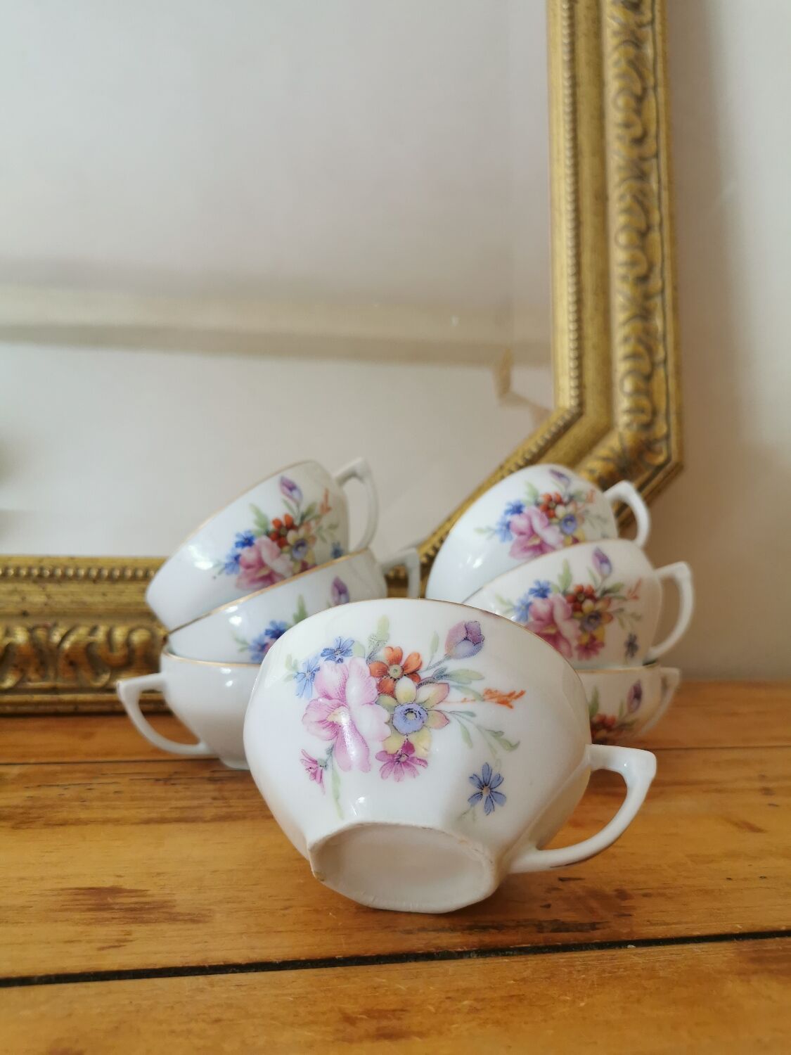 Vintage flower mugs