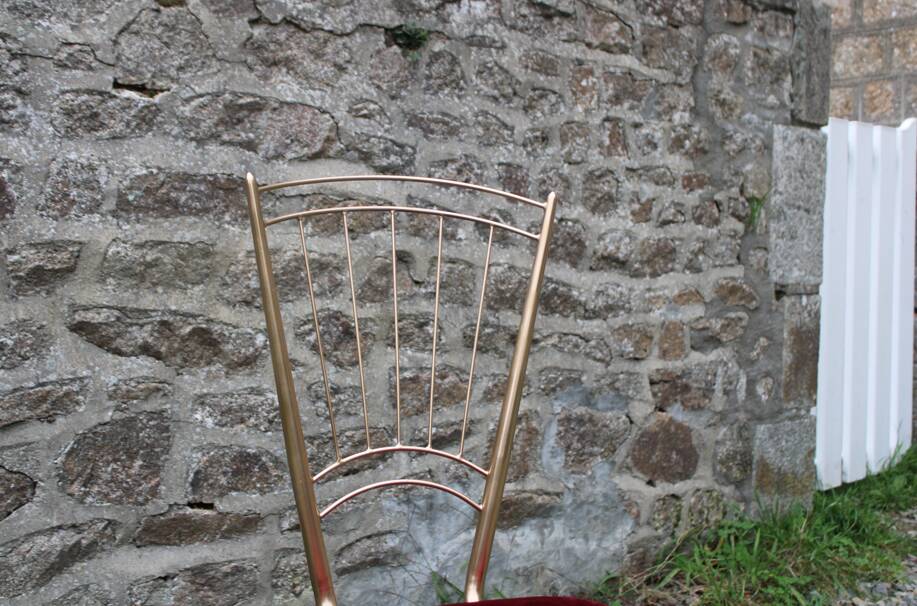 Vintage chair in gilded metal and velvet seat