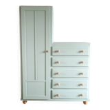 Asymmetrical wardrobe